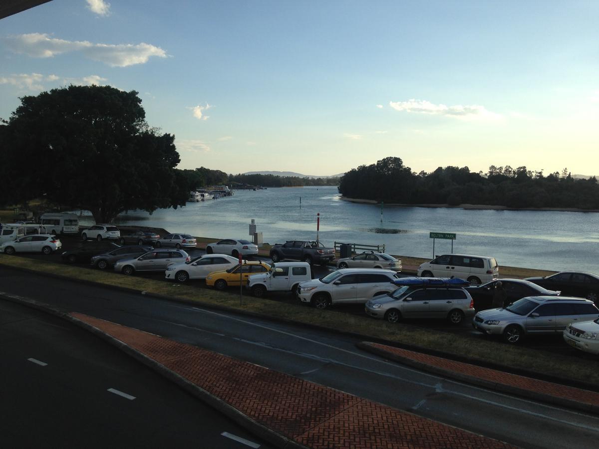 Lakes And Ocean Hotel Forster Bagian luar foto