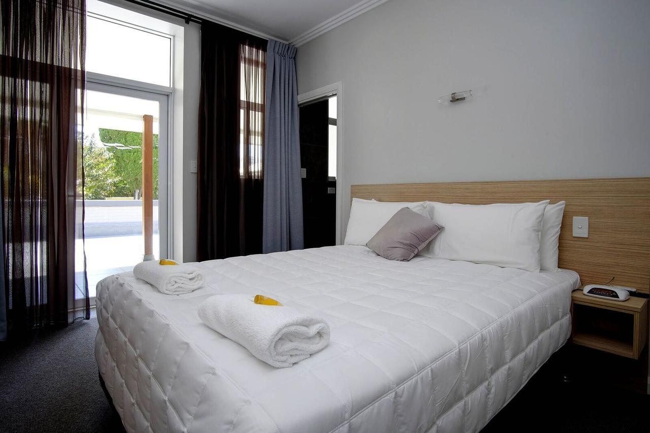 Lakes And Ocean Hotel Forster Bagian luar foto